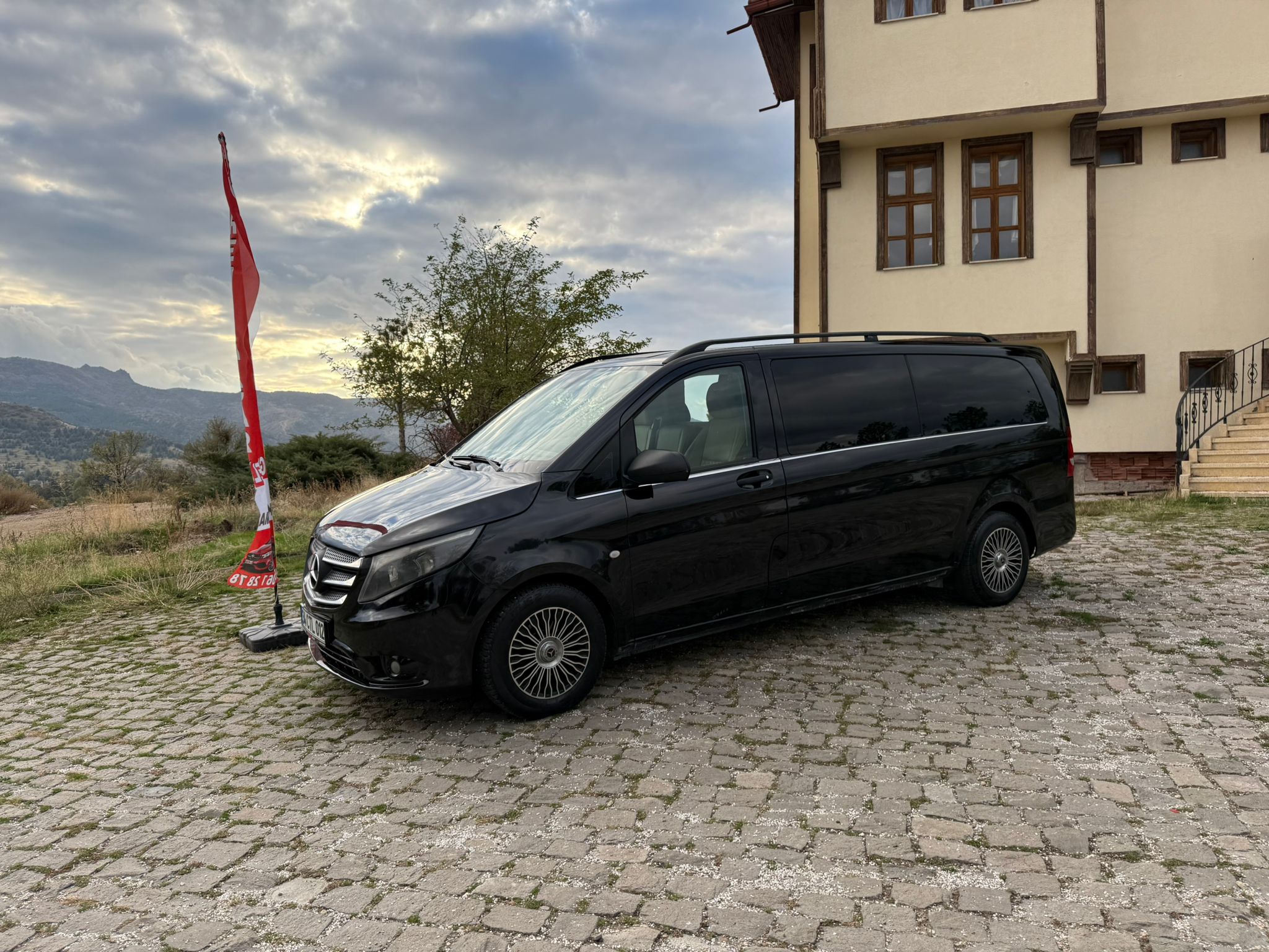 Önden Sol Görünüm